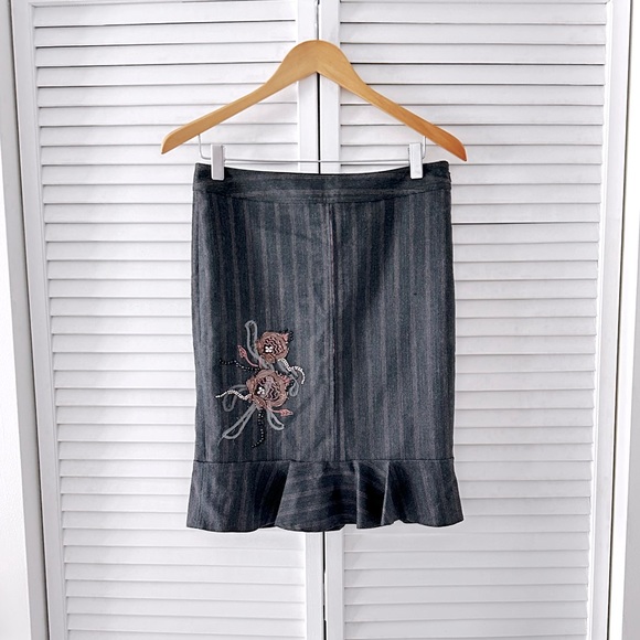 NWT Guess Pinstripe Pencil Skirt - Picture 1 of 6